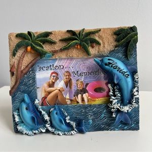 Florida 3D Picture Frame 5”x 3.5”Dolphins Palm Trees Beach Blue Green